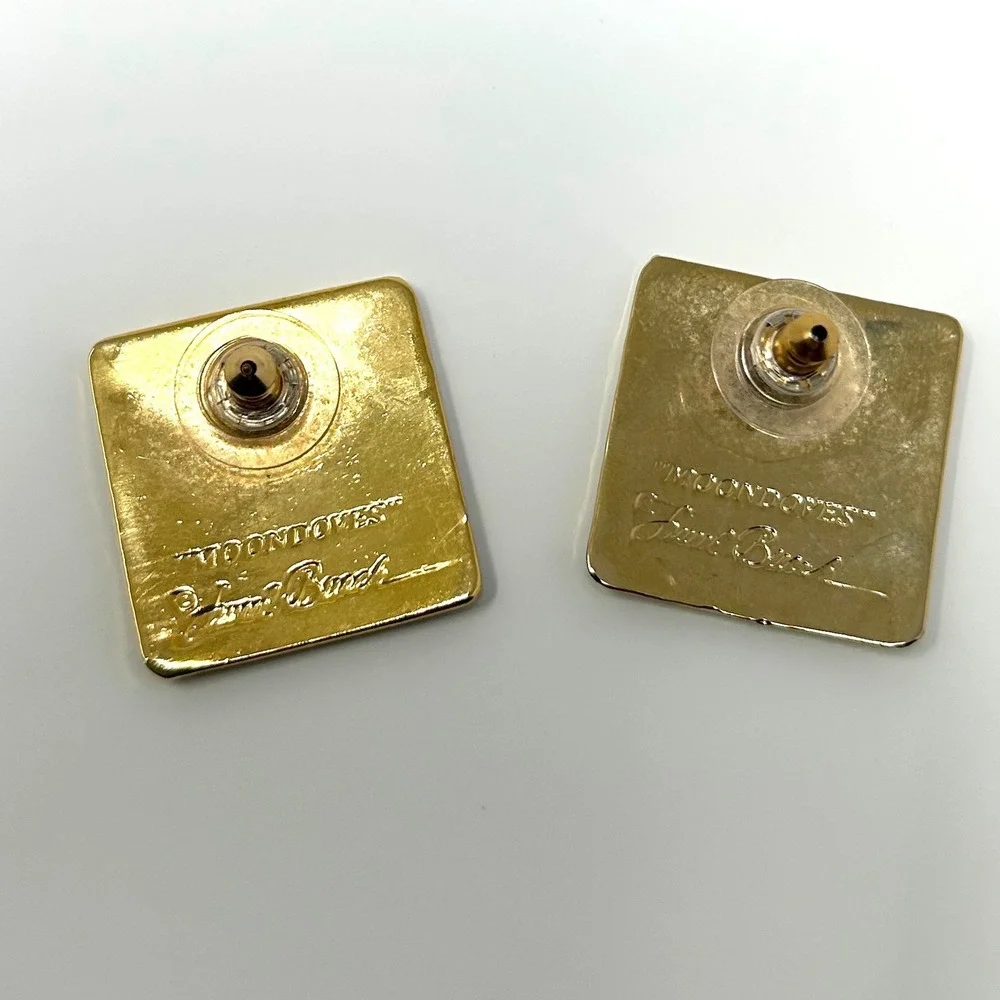 VTG Laurel Burch Moondoves Square‎ Enamel Bird Earrings Gold Tone Studs
